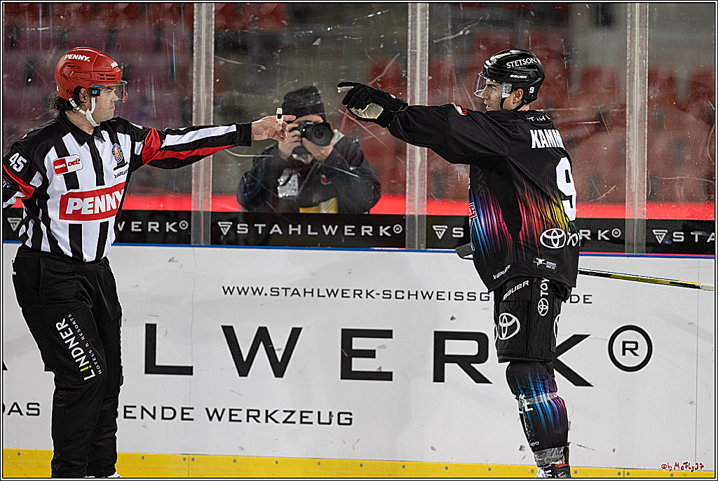 PENNY DEL;  Koelner Haie - Augsburger Panther; Koeln, 08.01.2023